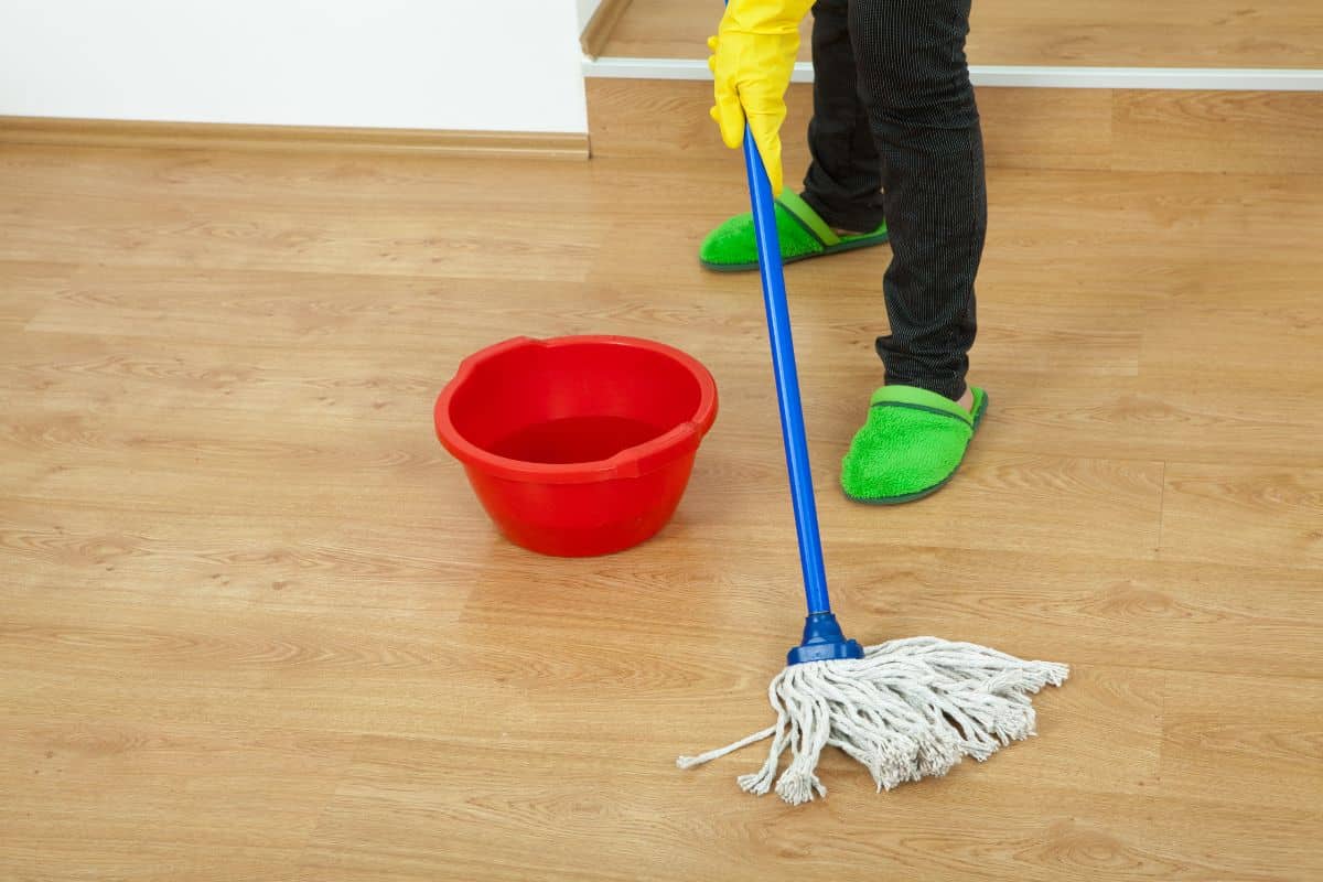 comment nettoyer un parquet en bois